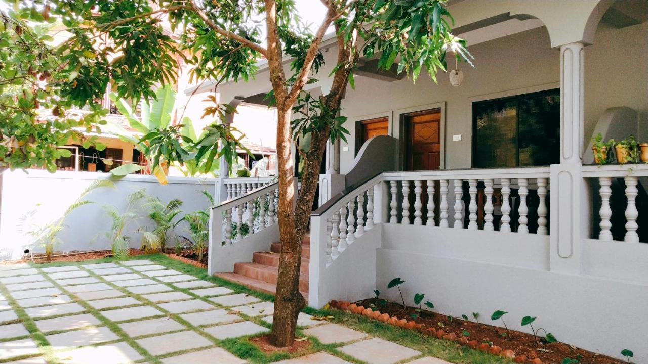Tien B&B&Bistro Vagator Exterior foto